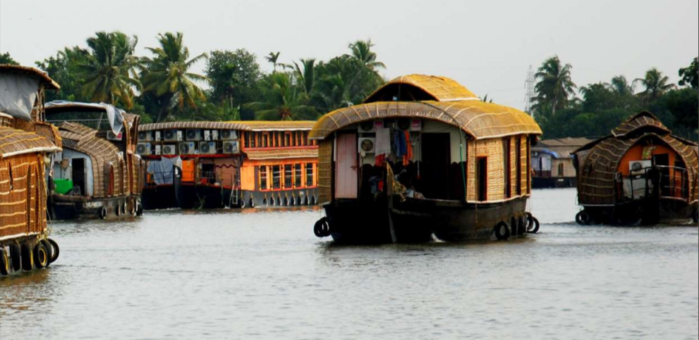 Alleppey : Exploring ‘Venice of the East’